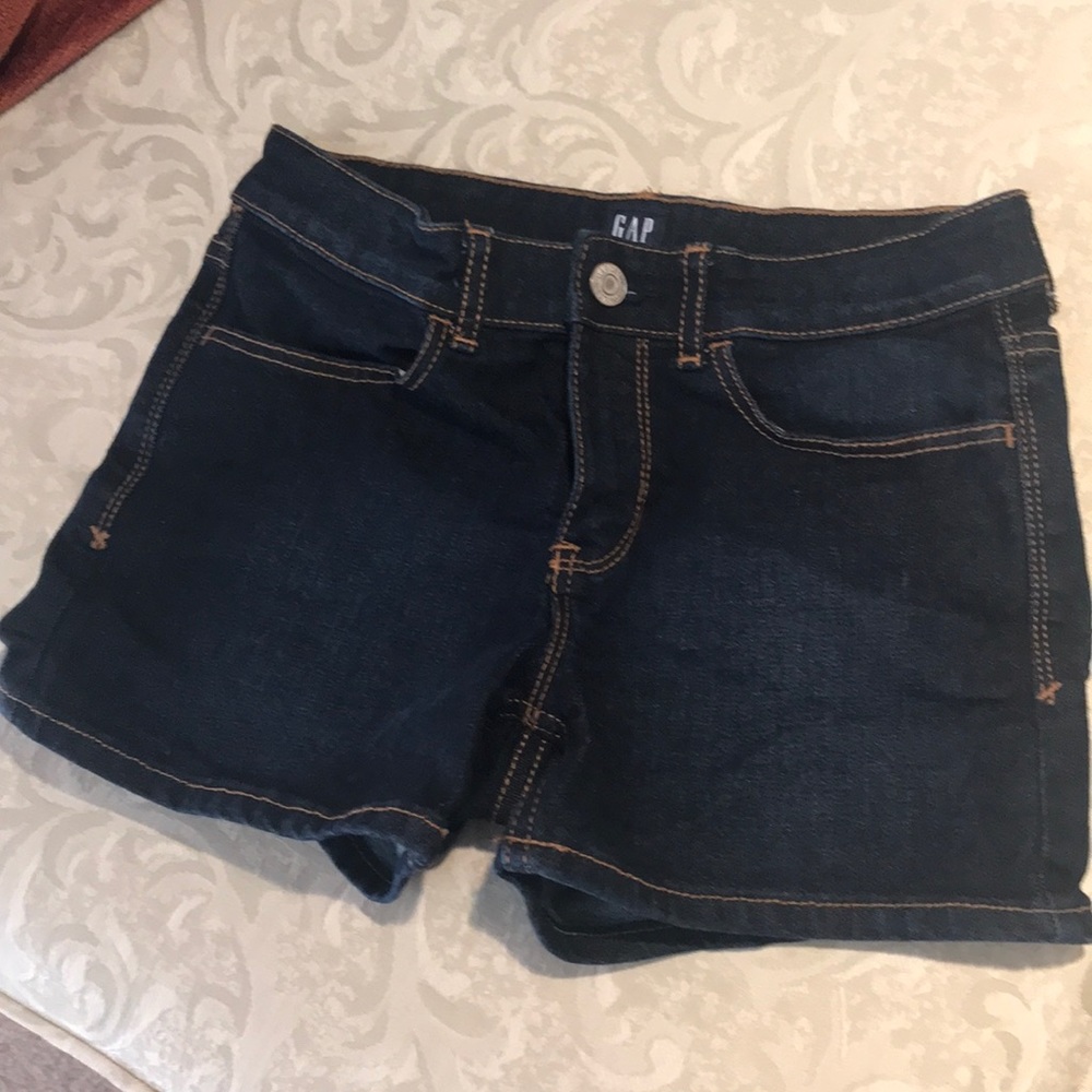 Girls sz 12 GAP stretch denim shorts.